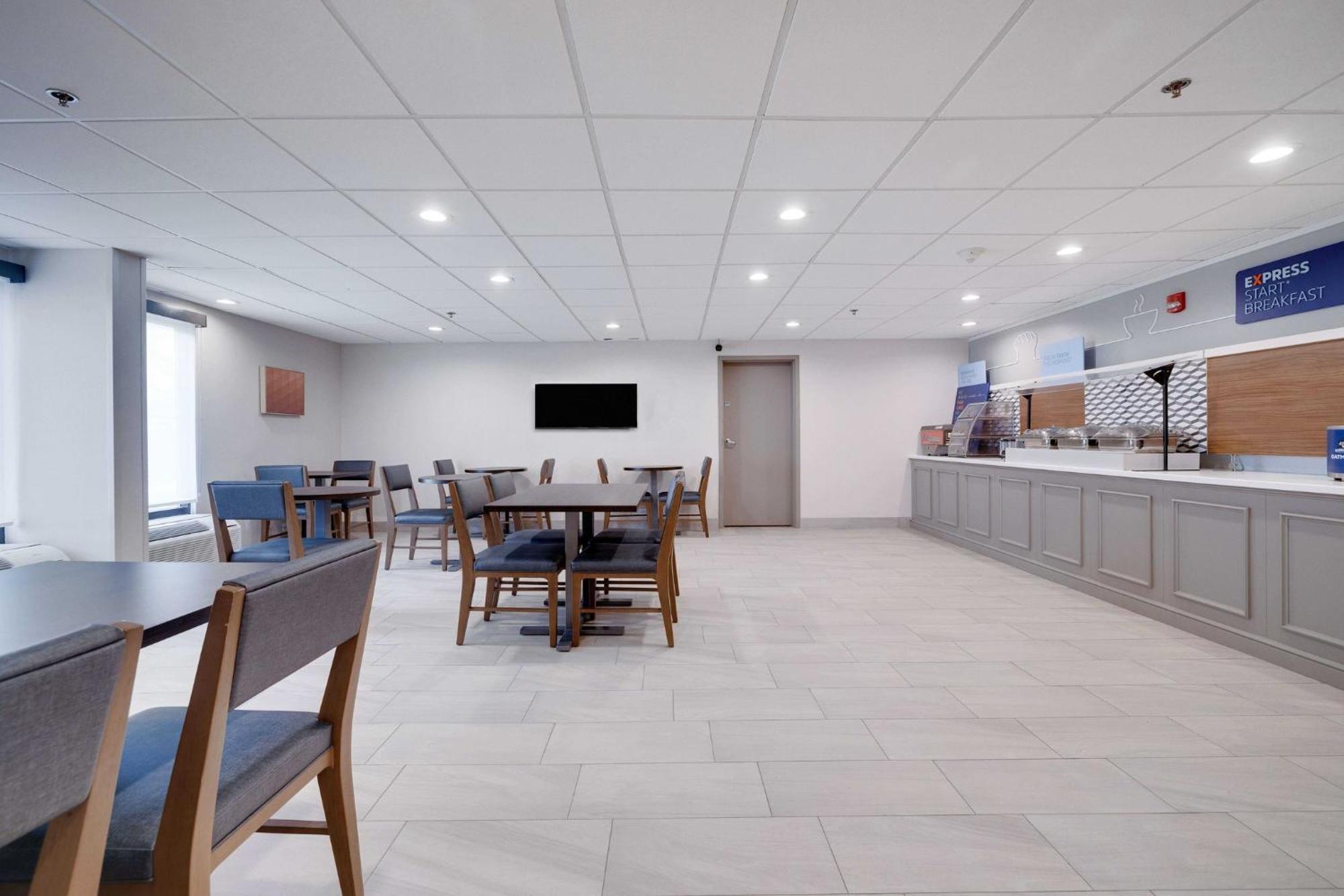 Holiday Inn Express Wilkes Barre East By Ihg Wilkes-Barre Exterior foto